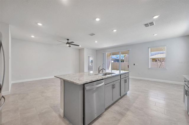 2518 CHAPEL OAK BEND, Wesley Chapel, FL 33543