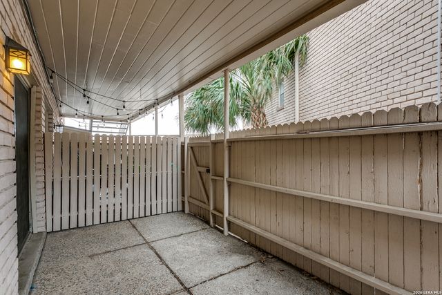 102 Ruelle 106 C, San Antonio, TX 78209