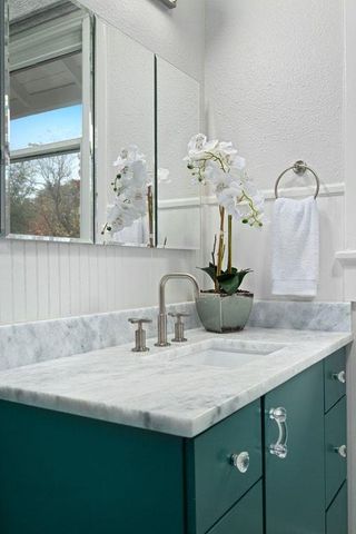 807 W 30th ST, Austin, TX 78705