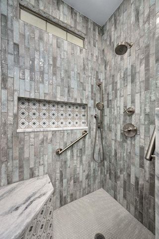 807 W 30th ST, Austin, TX 78705