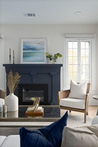 807 W 30th ST, Austin, TX 78705