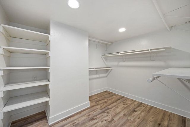 807 W 30th ST, Austin, TX 78705