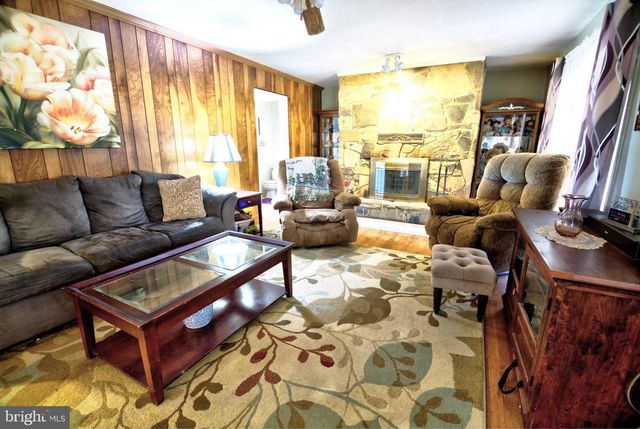 238 ELIZABETH AVE, Baltimore, MD 21227