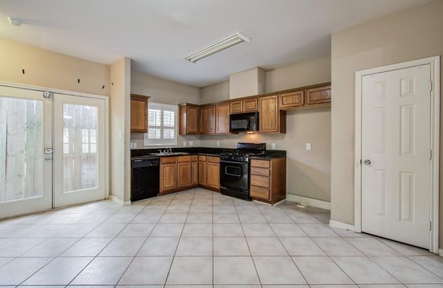 2211 Naomi Street, Houston, TX 77054