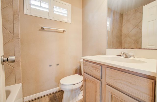 2211 Naomi Street, Houston, TX 77054
