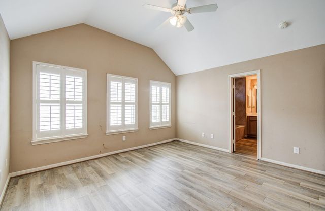 2211 Naomi Street, Houston, TX 77054