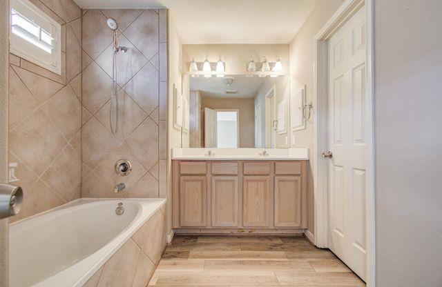 2211 Naomi Street, Houston, TX 77054