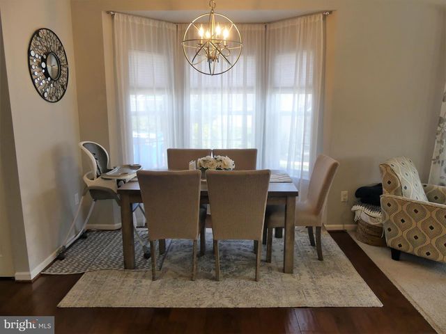2100 HANFORD WAY, Pennsburg, PA 18073