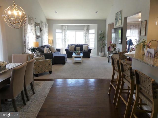 2100 HANFORD WAY, Pennsburg, PA 18073
