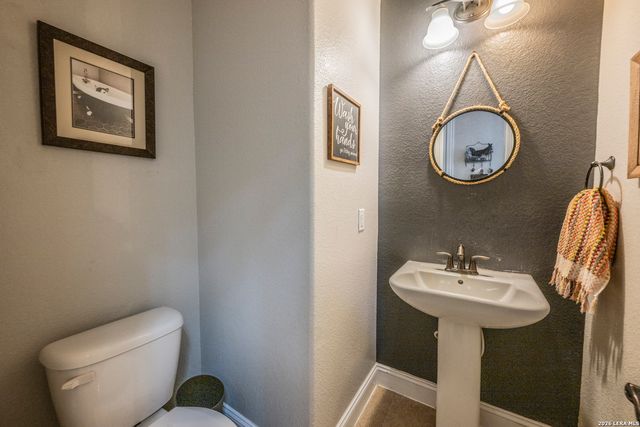 25530 WENTINK AVE, San Antonio, TX 78261