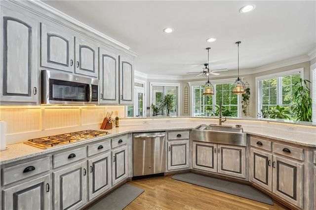 4137 Hiram Lithia Springs Road, Powder Springs, GA 30127