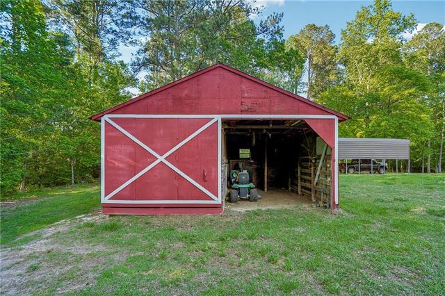 4137 Hiram Lithia Springs Road, Powder Springs, GA 30127