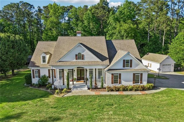 4137 Hiram Lithia Springs Road, Powder Springs, GA 30127