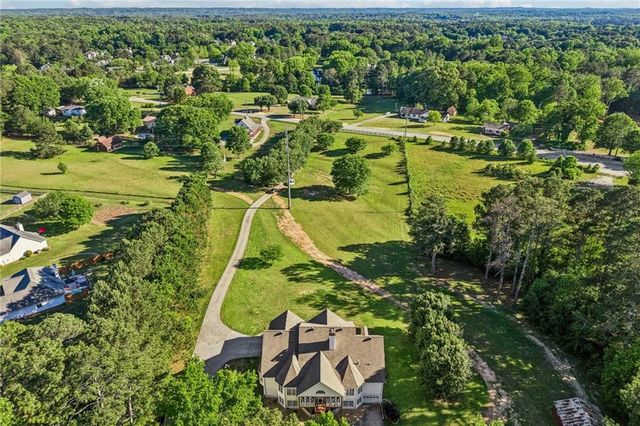 4137 Hiram Lithia Springs Road, Powder Springs, GA 30127