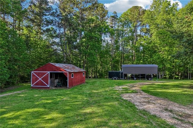 4137 Hiram Lithia Springs Road, Powder Springs, GA 30127
