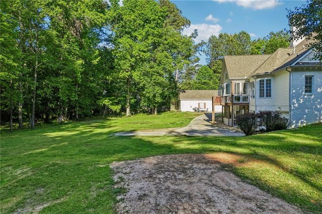 4137 Hiram Lithia Springs Road, Powder Springs, GA 30127