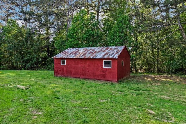 4137 Hiram Lithia Springs Road, Powder Springs, GA 30127