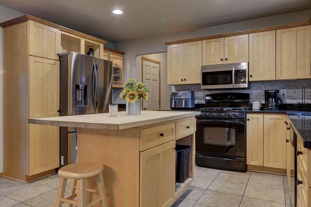 70 OVERLAND TRAIL, Winnebago, WI 54904