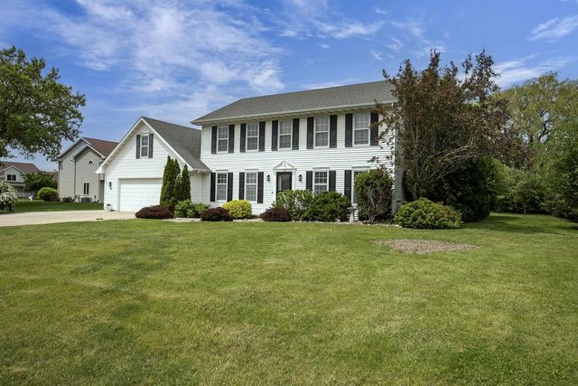 70 OVERLAND TRAIL, Winnebago, WI 54904