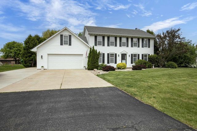 70 OVERLAND TRAIL, Winnebago, WI 54904