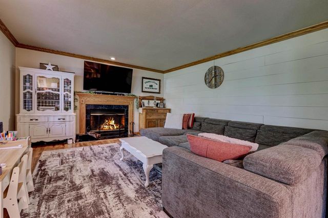 70 OVERLAND TRAIL, Winnebago, WI 54904