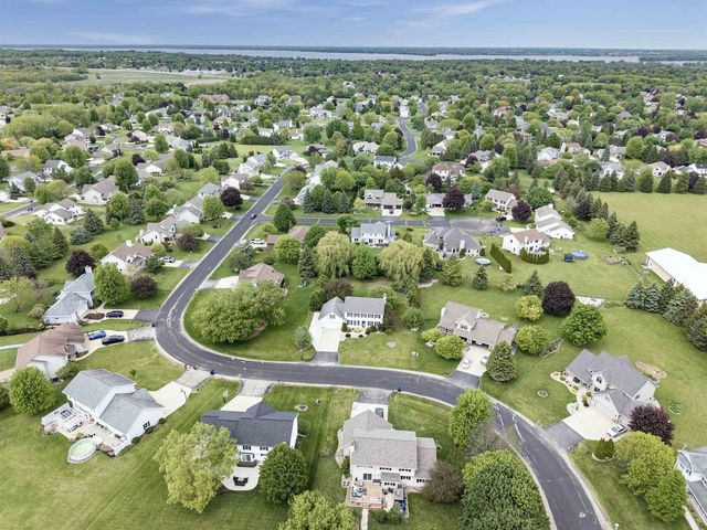 70 OVERLAND TRAIL, Winnebago, WI 54904