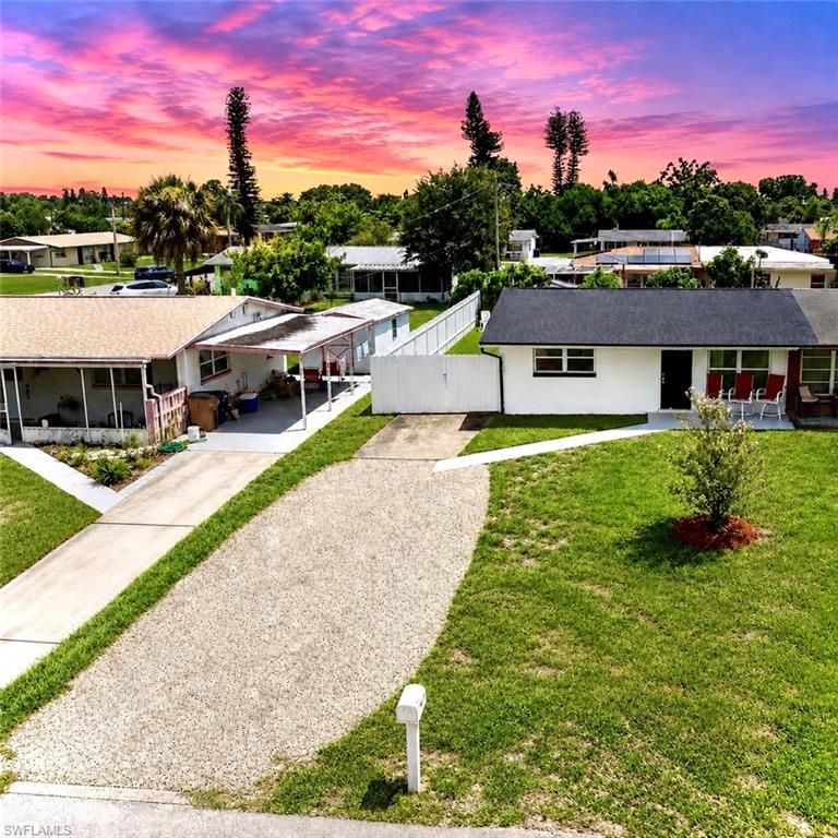 1104 Vineyard ST, LEHIGH ACRES, FL 33936 — exterior