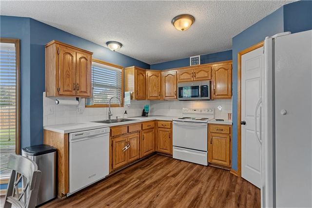 741 N Poplar Street, Gardner, KS 66030