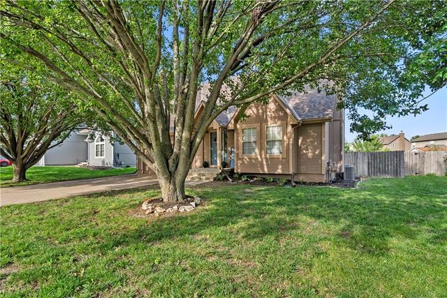 741 N Poplar Street, Gardner, KS 66030
