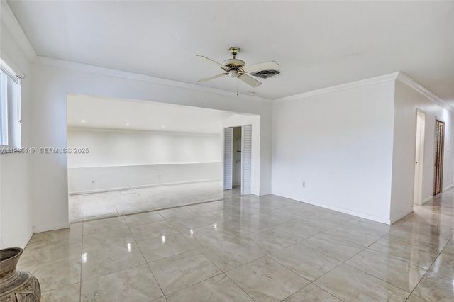 2500 NE 209th Ter, Miami, FL 33180