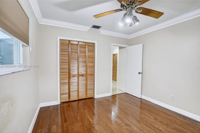 2500 NE 209th Ter, Miami, FL 33180