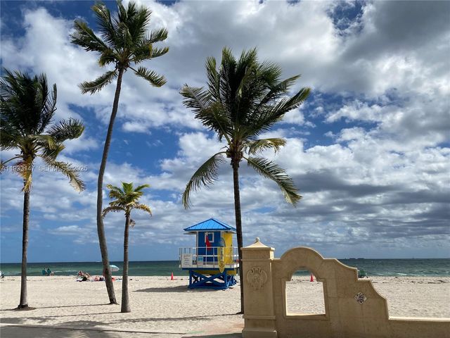 2500 NE 209th Ter, Miami, FL 33180