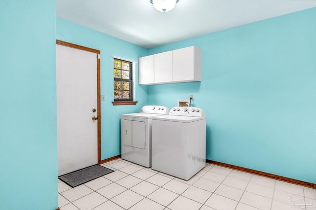 1210 Stonebridge Rd, Pensacola, FL 32514