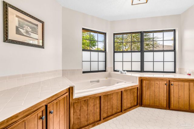 1210 Stonebridge Rd, Pensacola, FL 32514