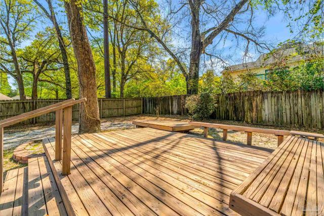 1210 Stonebridge Rd, Pensacola, FL 32514