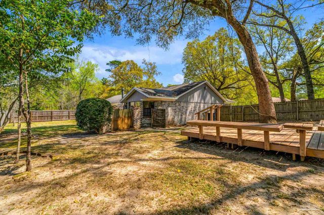 1210 Stonebridge Rd, Pensacola, FL 32514
