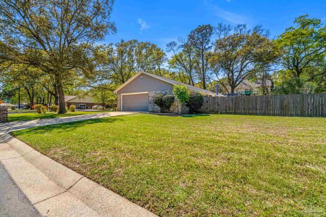 1210 Stonebridge Rd, Pensacola, FL 32514