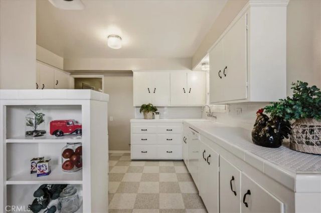 226 Sultana, Upland, CA 91786