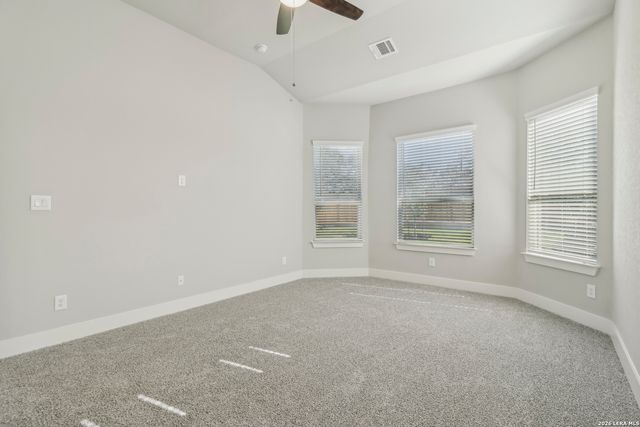 10410 Tiger Shark Ave, Boerne, TX 78006