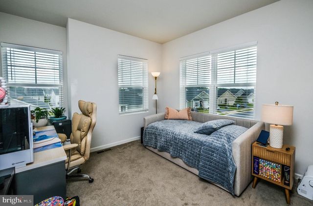 218 PARKLAND DR, Stephenson, VA 22656