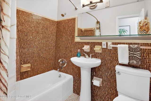 260 Garfield Avenue, Cocoa Beach, FL 32931