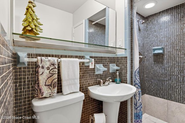 260 Garfield Avenue, Cocoa Beach, FL 32931