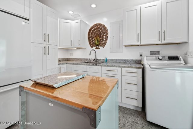 260 Garfield Avenue, Cocoa Beach, FL 32931