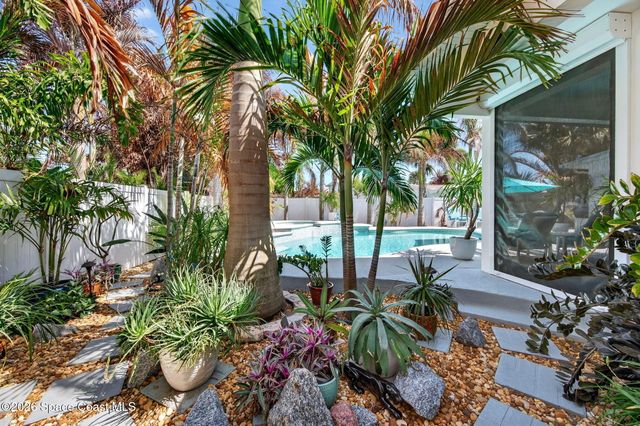 260 Garfield Avenue, Cocoa Beach, FL 32931