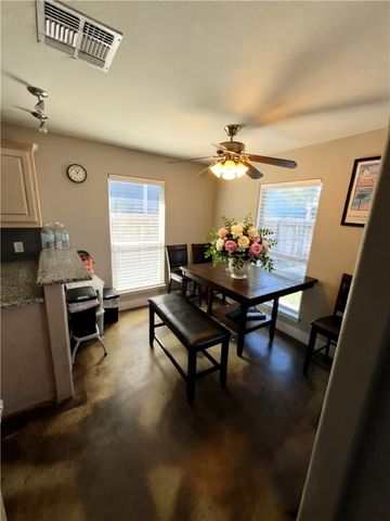 15037 Tesoro Dr, Corpus Christi, TX 78418