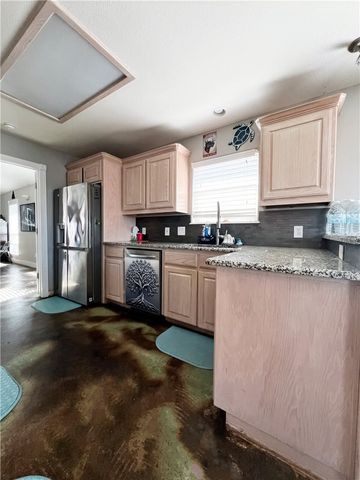 15037 Tesoro Dr, Corpus Christi, TX 78418