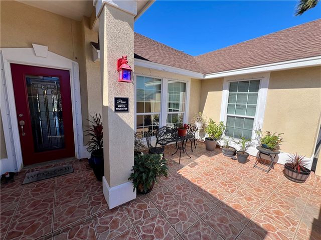 15037 Tesoro Dr, Corpus Christi, TX 78418