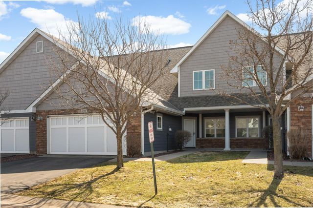 204 Manitoba Lane, Little Canada, MN 55117