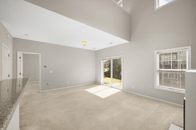 204 Manitoba Lane, Little Canada, MN 55117