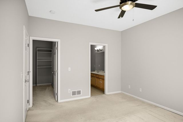 204 Manitoba Lane, Little Canada, MN 55117